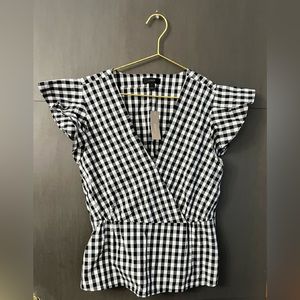 BNWT- J- Crew Gingham Flutter Sleeve Top Faux wrap Size 4